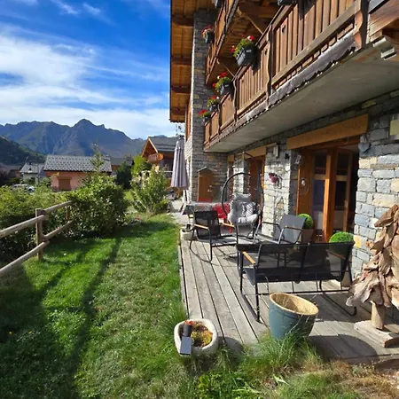 Chocolat Chaud 4 Pieces-90m² 7 Personnes Apartment